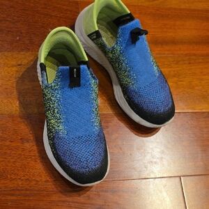 Sketchers Blue and Green Slip-On Shoes